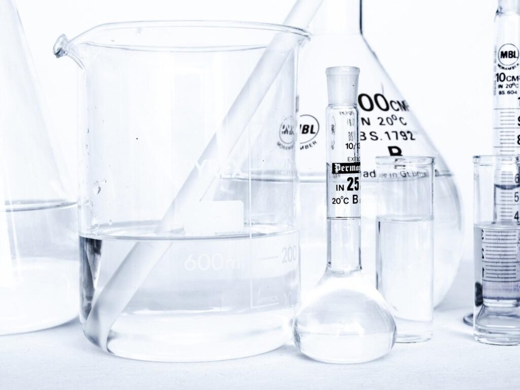 publicdomainpictures laboratory 217041 1920